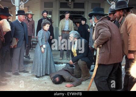 Silverado ; Year : 1985 USA ; Director : Lawrence Kasdan ; Kevin Kline, Scott Glenn, Linda Hunt, Brian Dennehy ; Photo: John R. Hamilton Stock Photo