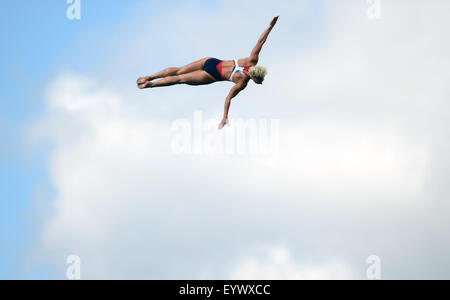 Kazan. 4th Aug, 2015. Silver medalist Cesilie Carlton of the United States competes during the women's high dive at FINA World Championships in Kazan, Russia, Aug. 4, 2015 Credit:  Pavel Bednyakov/Xinhua/Alamy Live News Stock Photo