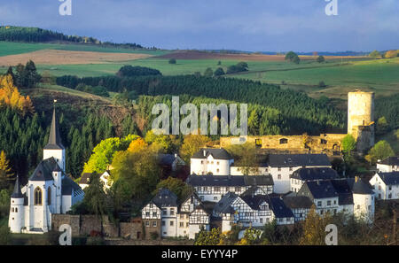 view onto Reifferscheid and castle near Hellenthal, Germany, North Rhine-Westphalia, Hocheifel Stock Photo