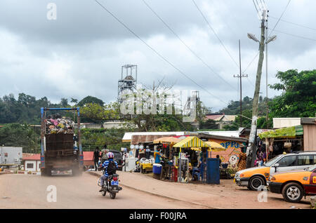 Obuasi in the Ashanti region of Ghana, a town built around the gold mines of Anglogold Ashanti Stock Photo
