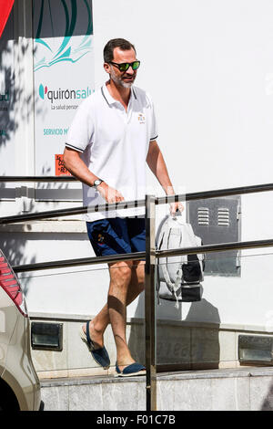 Palma de Mallorca, Spain. 5th Aug, 2015. Spanish King Felipe sails on sailing yacht Aifos during the Copa del Rey sailing competition in Palma de Mallorca, Spain, 5 August 2015./picture alliance Credit:  dpa/Alamy Live News Stock Photo