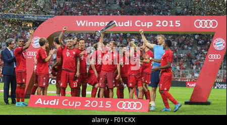 Munich, Germany. 5th Aug, 2015. Bayern Munich's players celebrate after winning the Audi Cup 2015 final match between Bayern Munich and Real Madrid in Munich, Germany, on Aug. 5, 2015. Bayern Munich claimed the title with 1-0. Credit:  Philippe Ruiz/Xinhua/Alamy Live News Stock Photo