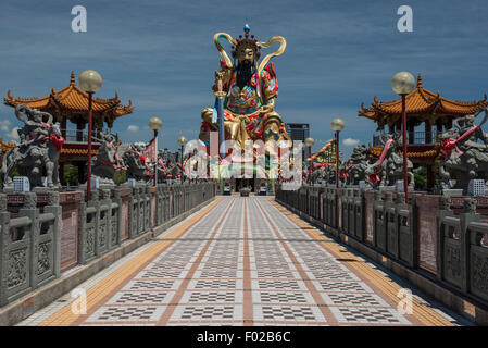 Pei Chi Pavilion on the Lotus Lake, Kaohsiung, Taiwan Stock Photo