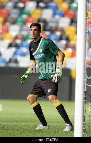 Udine, Italy. 5th Aug, 2015. Udinese's goalkeeper Simone Scuffet during the friendly pre-season football match Udinese Calcio v Spal Calcio Ferrara on 5th August, 2015 at Friuli Stadium in Udine, Italy. Credit:  Andrea Spinelli/Alamy Live News Stock Photo