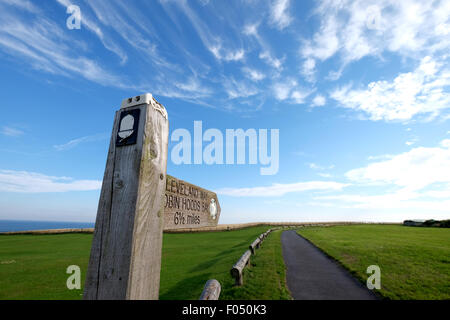 Sign for the Cleveland Way footpath to Robin Hood's Bay in Yorkshire Stock Photo