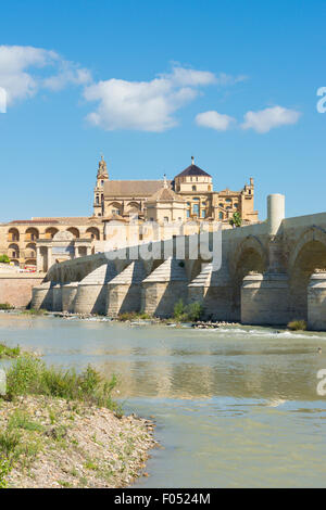 The Puente Romano de Córdoba or Roman Bridge over the Río or River Guadalquivir, in Córdoba or Cordoba in Spain Stock Photo