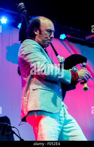 Hampshire, UK. 6th Aug, 2015. Carlos Ninez playing at Wickham Festival 06/08/15 Credit:  James Houlbrook/Alamy Live News Stock Photo