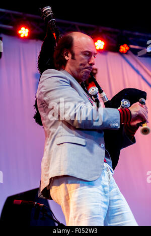 Hampshire, UK. 6th Aug, 2015. Carlos Ninez playing at Wickham Festival 06/08/15 Credit:  James Houlbrook/Alamy Live News Stock Photo