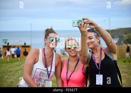 Newquay, Cornwall, UK. 07th Aug, 2015. The Crowds start to arrive at Boardmasters 2015 music Festival - Friday. Credit:  CAMERAFIRM/Alamy Live News Stock Photo