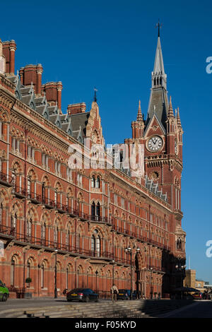 St Pancras Station, Kings Cross, London, England, UK Stock Photo