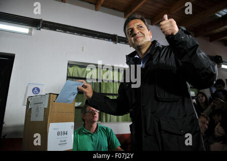 Buenos Aires, Argentina. 9th Aug, 2015. Buenos Aires, The open primary. 25th Oct, 2015. Sergio Massa, presidential pre-candidate by the Renewal Front, casts his ballot at the Primary School No. 19 in the city of , on Aug. 9, 2015. The open primary, simultaneous and mandatory elections began in Argentina at 08:00 (11:00 GMT) local time in which the candidates will be defined who will participate in the next general elections. Only applicants that exceed 1.5 percent of the valid votes cast will be participating in the elections on October 25, 2015. Credit:  Xinhua/Alamy Live News Stock Photo