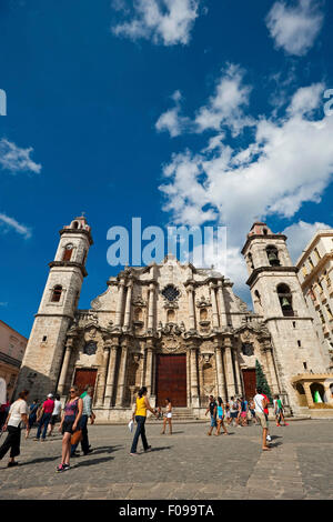 Vertical view of Cathedral Square in Havana, Cuba. Stock Photo