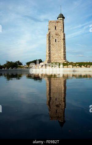 Skytop Tower Reflections - Mohonk Mountain House, New Paltz, Hudson Valley, New York, USA Stock Photo