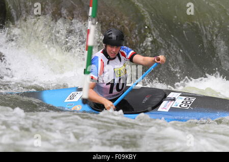 08.08.2015 La Seu d'Urgel, Lleida, Spain. ICF Canoe Slalom Womens World Cup 4. Kimberly Woods (GBR) in action during canoe single (C1) womens final at Canal Olimpic Stock Photo