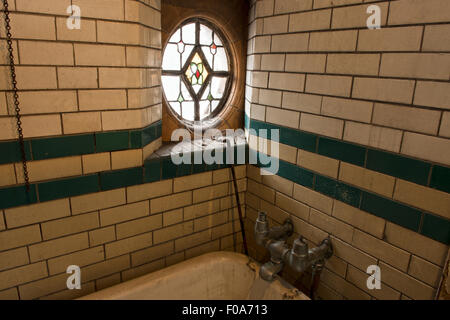 Well preserved slipper baths within Moseley Road Swimming Baths, Balsall Heath, Birmingham, UK Stock Photo