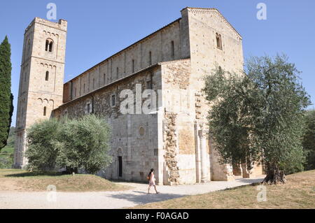 Abbazia di Sant Antimo, Benedictine monastery Montalcino, Tuscany, Italy Stock Photo