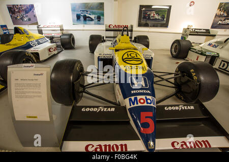 1986-williams-honda-fw11-