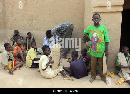 BAMAKO, MALI - OCTOBER 3, 2008: happy children at school in Bamako, Mali, october 3, 2008 Stock Photo