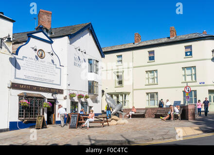 Man of Ross Pub, Ross on Wye town centre, River Wye Valley, Herefordshire,  England, UK, EU, Europe Stock Photo