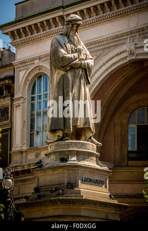 Statue of Leonardo da Vinci in the Piazza della Scala. Stock Photo