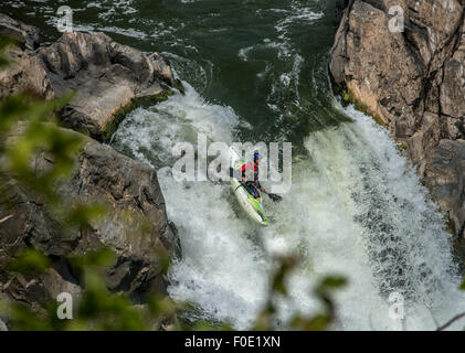Scenes of two kayakers navigating the chutes at Great Falls National Park, Great Falls, Virginia Stock Photo