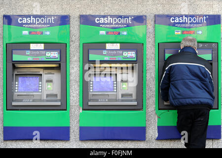 lloyds bank atm cashpoint tsb alamy cash machine uses man cambridge england
