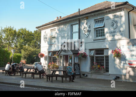 The White Horse pub, Brentwood, Essex, England United Kingdom UK Stock Photo