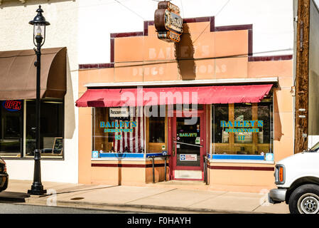 Bailey's Drug Store, 117 West Main Street, Louisa, Virginia Stock Photo