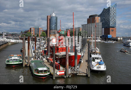 Port of Hamburg, overlooking the Kehrwiederspitze with Elbe Philharmonic Hall, Hamburg, Germany Stock Photo