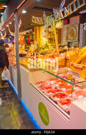 Mercado de Sant Anton, market hall, central Madrid, Spain Stock Photo
