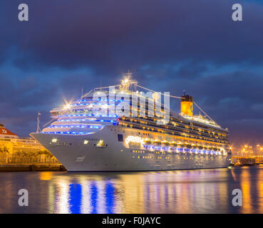 Costa Magica cruise ship in port at night. Las Palmas, Gran Canaria, Canary Islands, Spain Stock Photo