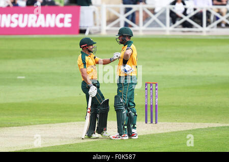 Nottingham, UK. 17th Aug, 2015. Royal London One Day Cup. Notts Outlaws versus Kent Spitfires. James Taylor and Dan Christian converse after Taylor scores his century Credit:  Action Plus Sports/Alamy Live News Stock Photo