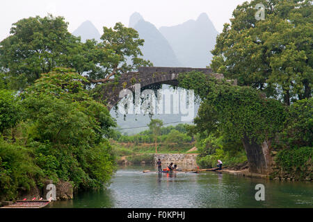 Dragon Bridge over the Yulong River near Yangshuo Stock Photo