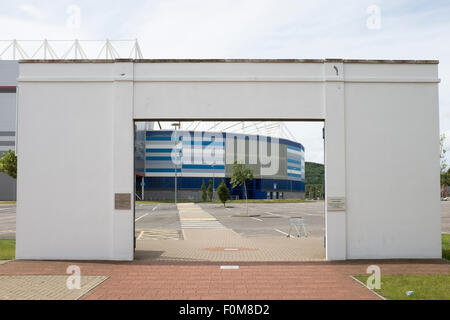 Ninian Park Memorial Gates outside Cardiff City Stadium Stock Photo