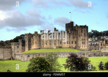 Alnwick castle, Northumberland, England, UK, one of the locations for Hogwarts in the Harry Potter films Stock Photo
