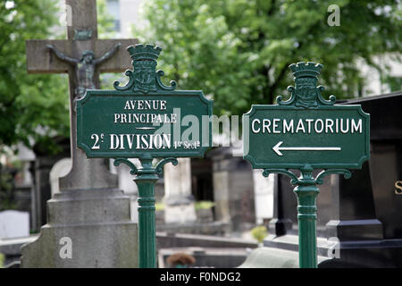 Père Lachaise Cemetery The largest cemetery necropolis  in Paris France Stock Photo