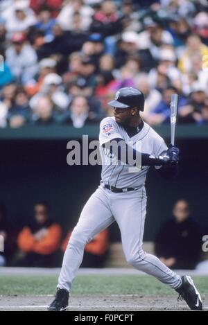 Griffey jr hi-res stock photography and images - Page 3 - Alamy