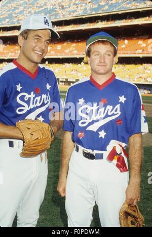 ROBIN WILLIAMS at 1980 Major League Baseball All-Star Game.11324. with Mark Harman. © Phil Raoch/Globe Photos/ZUMA Wire/ZUMA Wire/Alamy Live News Stock Photo