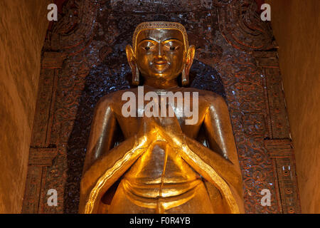 Gilded Buddha statue, Ananda Temple, Bagan, Mandalay Division, Myanmar Stock Photo