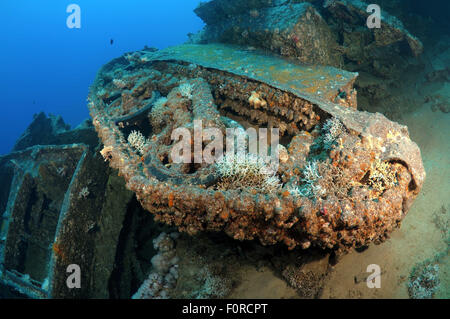 Red Sea, Egypt. 15th Oct, 2014. Crawler transporters Bren Carrier MK-1. Military armored vehicles with abandoned in the Red Sea during theSuez Crisis of 1956 between Israel and Egypt. Red Sea, Sharm el-Sheikh, Sinai Peninsula, Egyp © Andrey Nekrasov/ZUMA Wire/ZUMAPRESS.com/Alamy Live News Stock Photo