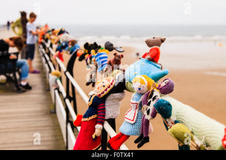 Saltburn Pier mystery knitting, Saltburn, Redar and Cleveland, North Yorkshire England UK Stock Photo