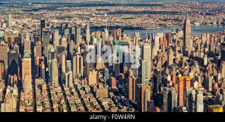 Aerial view of the midtown Manhattan skyline in New York City. S Stock Photo