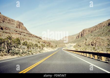 Pierce Ferry Road, en route to Grand Canyon West, Arizona, USA Stock Photo