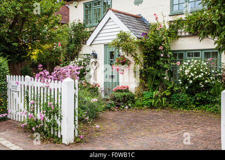 A pretty country cottage in the Kentish village of Shoreham. Stock Photo