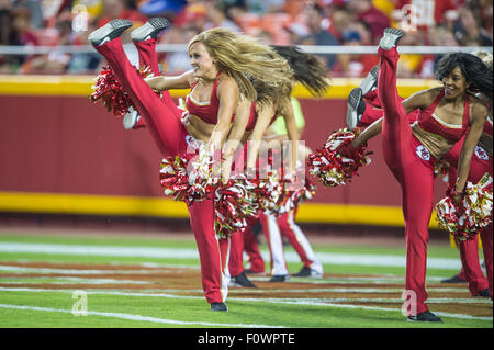 Kansas City, Missouri, USA. 21st Aug, 2015. Kansas City Chiefs cheerleaders in action during the NFL football pre-season game between the Kansas City Chiefs and the Seattle Seahawks at Arrowhead Stadium in Kansas City, Missouri.Ke Lu/CSM Credit:  Cal Sport Media/Alamy Live News Stock Photo