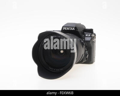 Pentax K3 DSLR camera with Sigma 17-50 f2.8 zoom lens Stock Photo