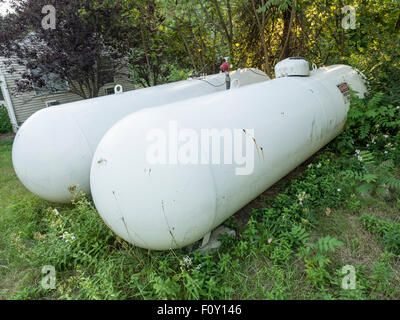 LPG gas storage tank rural location Stock Photo - Alamy