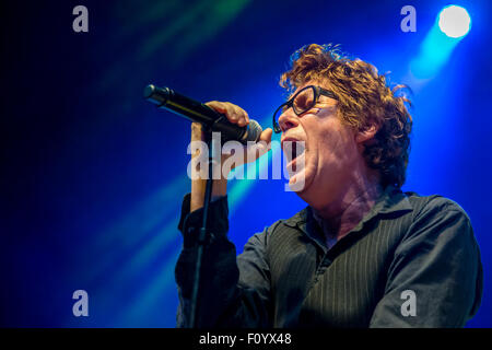 Royal Oak, Michigan, USA. 22nd Aug, 2015. RICHARD BUTLER of PSYCHEDELIC FURS performing on their 2015 Tour at The Royal Oak Music Theatre in Royal Oak, MI on August 22nd 2015 © Marc Nader/ZUMA Wire/Alamy Live News Stock Photo