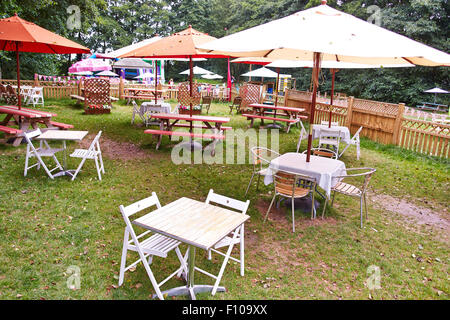 Outside seating area at the Rectory Farm Cafe in Stanton St John, Oxfordshire Stock Photo