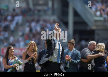New York, USA. 23rd August, 2015. New York, New York, USA. 23rd Aug, 2015. Former NY Yankee pitcher ANDY PETTITTE is honored before NY Yankees vs. Cleveland Indians, Yankee Stadium, Sunday August 23, 2015. © Bryan Smith/ZUMA Wire/Alamy Live News Credit:  ZUMA Press, Inc./Alamy Live News Stock Photo